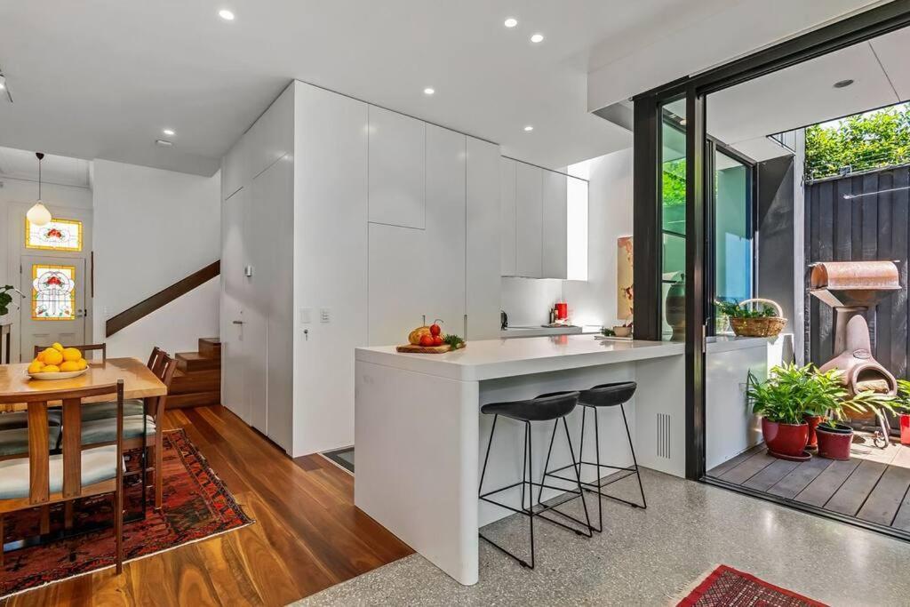 A1 Architectural Sth Melb Home Sleeps 4 Martin เมลเบิร์น ภายนอก รูปภาพ